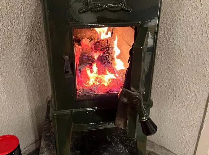 Cosy With Free Parking Apartamento *